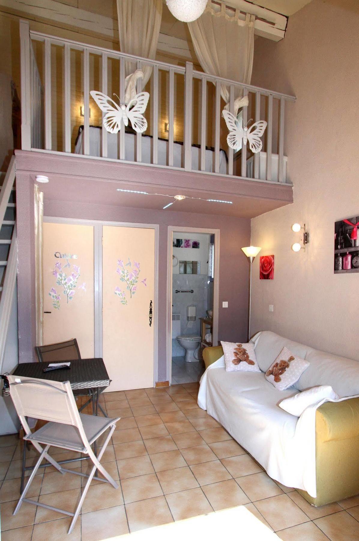 Auberge Des Pins 투레트 외부 사진